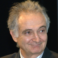 Jacques Attali fr.wikipedia.org/wiki/Jacques_Attali